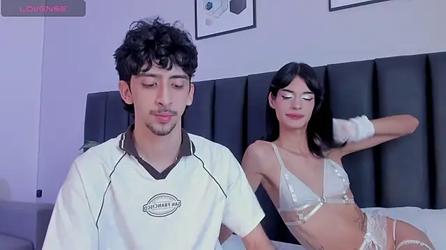 Snapshot of jennierrubyjane chatting on 11/08/25, 09:24 jennierrubyjane online show from 11/08/25, 09:24