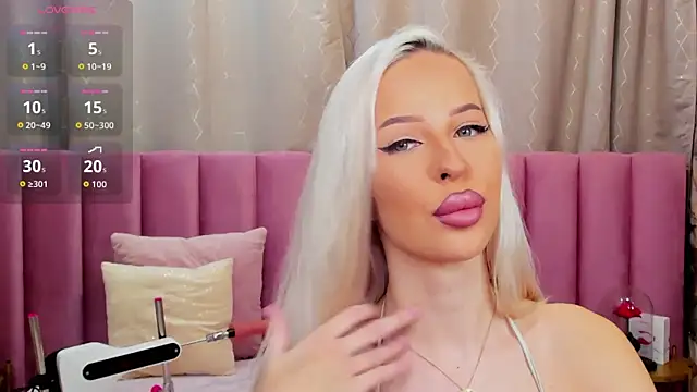 KailaCrystall online show from 11/13/25, 01:26