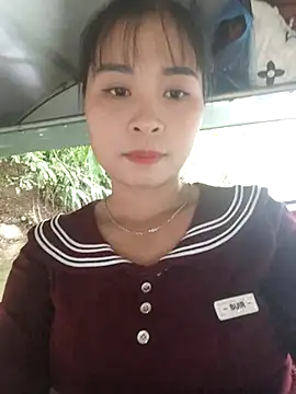 Snapshot of Squirrel-Pear chatting on 11/06/25, 07:53 Squirrel-Pear online show from 11/06/25, 07:53