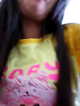 Snapshot of Squirrel-Pear chatting on 11/11/25, 08:25 Squirrel-Pear online show from 11/11/25, 08:25