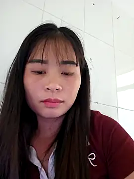 Snapshot of Squirrel-Pear chatting on 11/12/25, 09:10 Squirrel-Pear online show from 11/12/25, 09:10