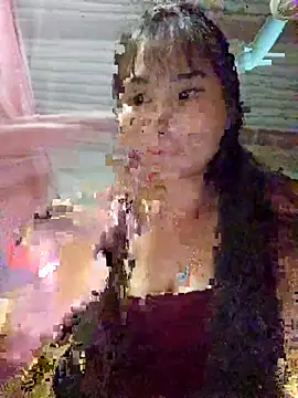 Snapshot of Squirrel-Pear chatting on 11/13/25, 01:10 Squirrel-Pear online show from 11/13/25, 01:10