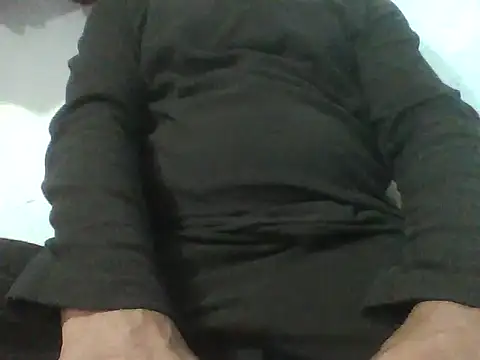 Snapshot of up_boy chatting on 12/05/25, 02:36 up boy online show from 12/05/25, 02:36
