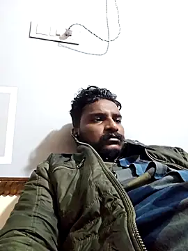 Snapshot of rahulsexyb chatting on 11/18/25, 12:53 rahulsexyb online show from 11/18/25, 12:53