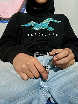 Pedropuente200 online show from 12/04/25, 04:44