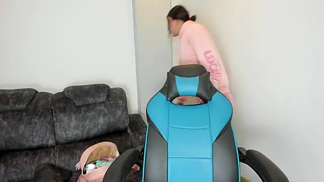 Snapshot of stefy_bratz chatting on 03/18/26, 03:53 stefy bratz online show from 03/18/26, 03:53