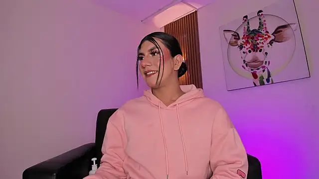 Snapshot of stefy_bratz chatting on 03/23/26, 03:43 stefy bratz online show from 03/23/26, 03:43