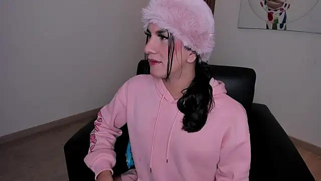 Snapshot of stefy_bratz chatting on 03/25/26, 04:51 stefy bratz online show from 03/25/26, 04:51