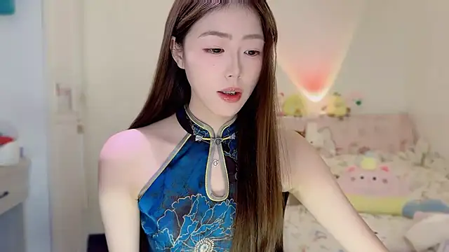 Onecutelittle online show from 11/27/25, 06:37