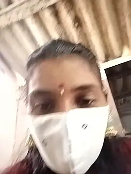 thanuja- online show from 10/19/25, 08:59