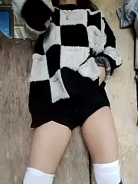 Snapshot of Kylie_beem chatting on 01/19/26, 09:24 Kylie beem online show from 01/19/26, 09:24