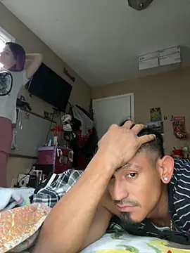 chocolatestrawberrydips online show from 12/05/25, 03:41