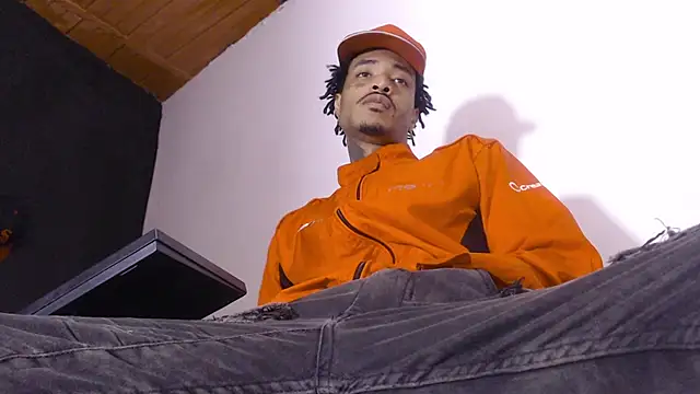 Snapshot of Anaconda_larga chatting on 03/27/26, 01:22 Anaconda larga online show from 03/27/26, 01:22