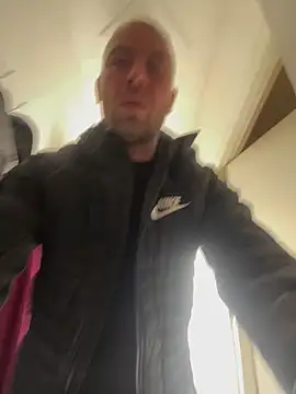 Rotteei1 online show from 03/29/26, 09:42