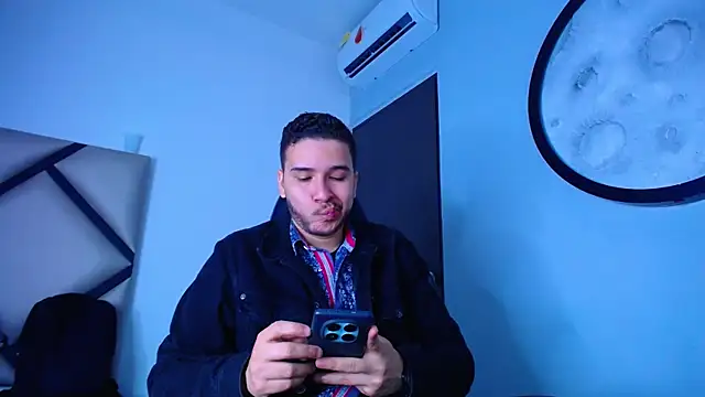 mike 257 online show from 12/18/25, 12:22