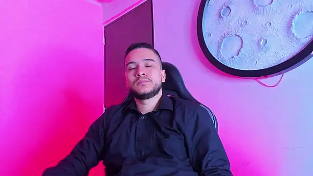 mike 257 online show from 04/15/26, 12:01