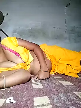 Hot cauple indian online show from 03/24/26, 05:40