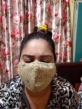 Snapshot of Nazeera_Telugu_Ammayi chatting on 11/01/25, 10:01 Nazeera Telugu Ammayi online show from 11/01/25, 10:01