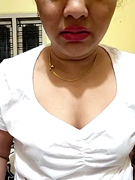 Nazeera Telugu Ammayi online show from 11/14/25, 02:16