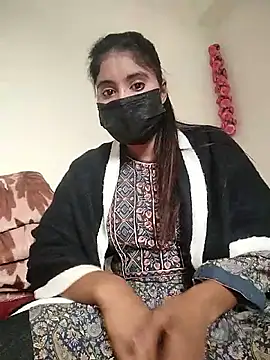 Hot Angle online show from 12/02/25, 05:35