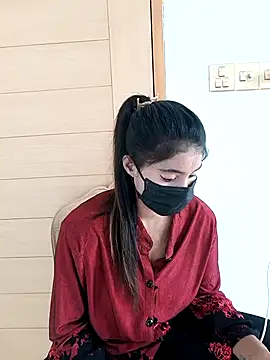 Snapshot of Hot_Angle chatting on 02/25/26, 06:01 Hot Angle online show from 02/25/26, 06:01