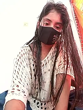 Snapshot of Hot_Angle chatting on 04/10/26, 10:09 Hot Angle online show from 04/10/26, 10:09