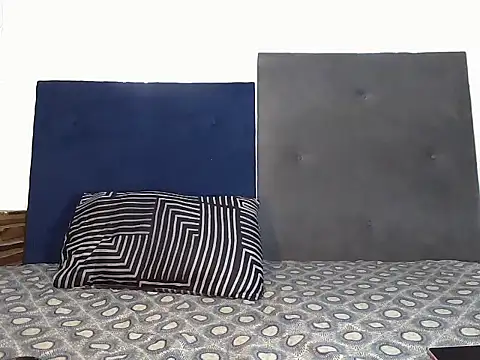 MinnieBee101 online show from 04/01/26, 02:03