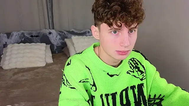 crisp1n online show from 11/06/25, 02:51