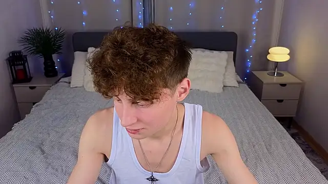 crisp1n online show from 11/15/25, 09:32