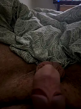 derschmeichler04 online show from 10/19/25, 08:09