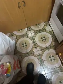 Snapshot of Anaconda_Negra20 chatting on 12/16/25, 06:13 Anaconda Negra20 online show from 12/16/25, 06:13