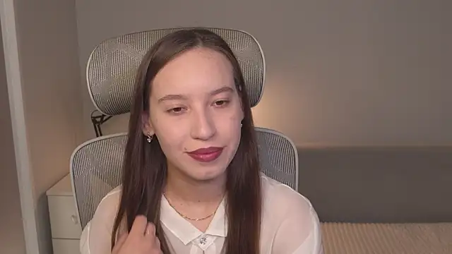 WhyEmmyCry online show from 06/03/26, 04:59