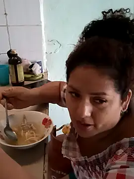 Snapshot of chikis12_ chatting on 11/29/25, 07:50 chikis12 online show from 11/29/25, 07:50