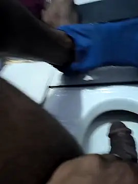 67yoki online show from 10/31/25, 02:45