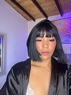 Arya Ali  online show from 10/25/25, 03:25