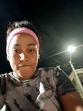 NahomiWalker  online show from 11/05/25, 11:27