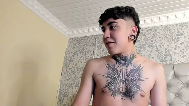 SantiOlsen online show from 12/01/25, 12:37