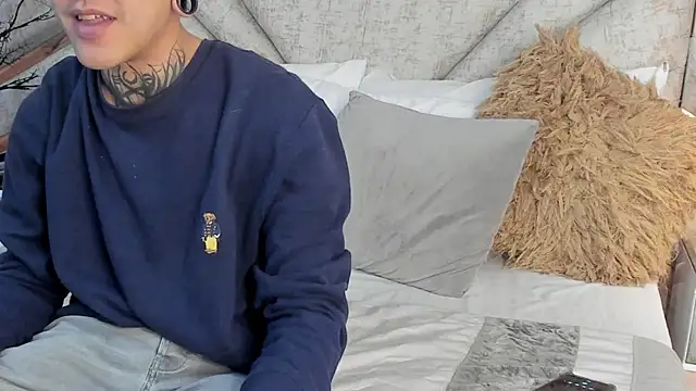 SantiOlsen online show from 12/02/25, 11:59