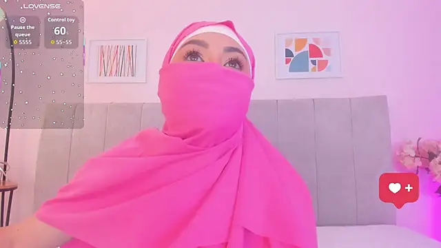 fatiima  online show from 03/10/26, 07:08