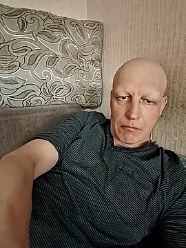 Snapshot of Ivabych chatting on 04/20/26, 01:03 Ivabych online show from 04/20/26, 01:03