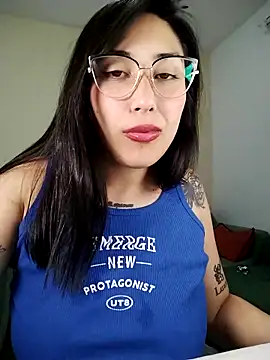 Chinitaaa28 online show from 11/02/25, 03:20