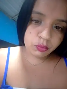 hot-mom72 online show from 10/28/25, 10:41