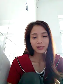 Snapshot of Monkey-0d chatting on 10/24/25, 06:43 Monkey-0d online show from 10/24/25, 06:43