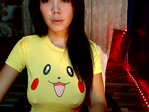 Snapshot of pretty_petite_asian143 chatting on 04/20/26, 04:54 pretty petite asian143 online show from 04/20/26, 04:54