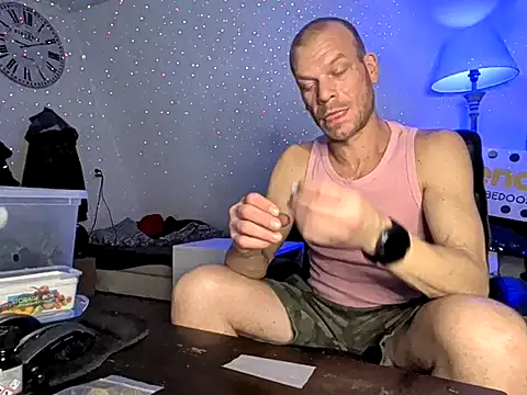 Kinky Play1 online show from 02/01/26, 08:07