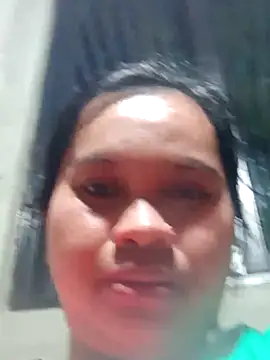 Snapshot of Hot_Blaze93 chatting on 10/20/25, 12:27 Hot Blaze93 online show from 10/20/25, 12:27