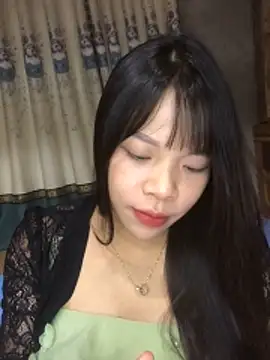 Snapshot of Duck_dona chatting on 11/13/25, 02:27 Duck dona online show from 11/13/25, 02:27