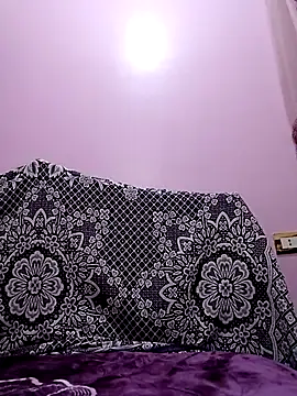 Snapshot of SandyAmr chatting on 10/28/25, 07:23 SandyAmr online show from 10/28/25, 07:23