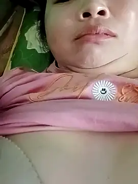 suka-bibi online show from 11/19/25, 04:56