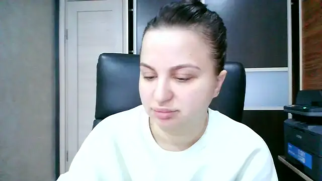 Denalynn online show from 02/24/26, 01:47